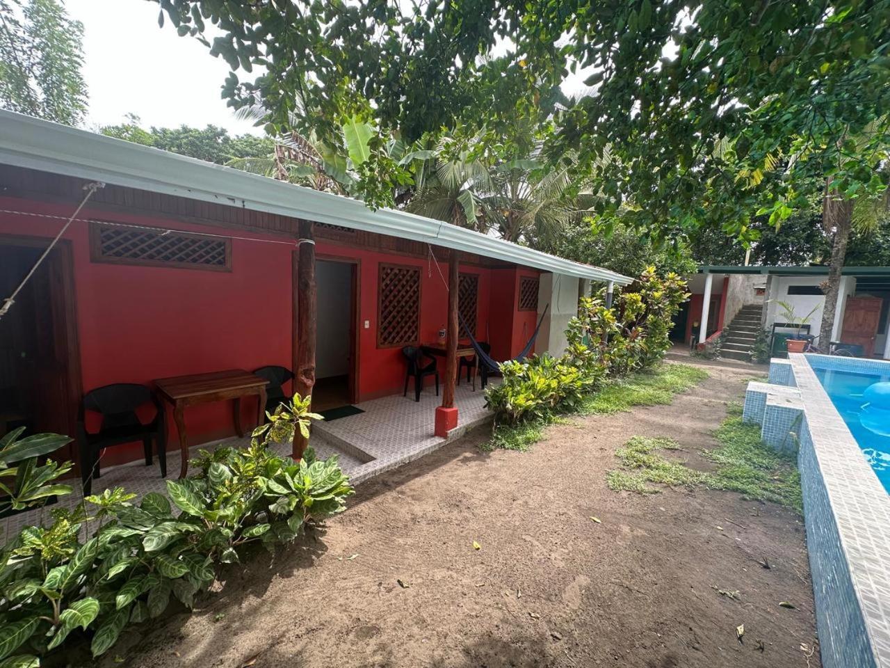 Hotel Don Quichotte Tortuguero Eksteriør billede